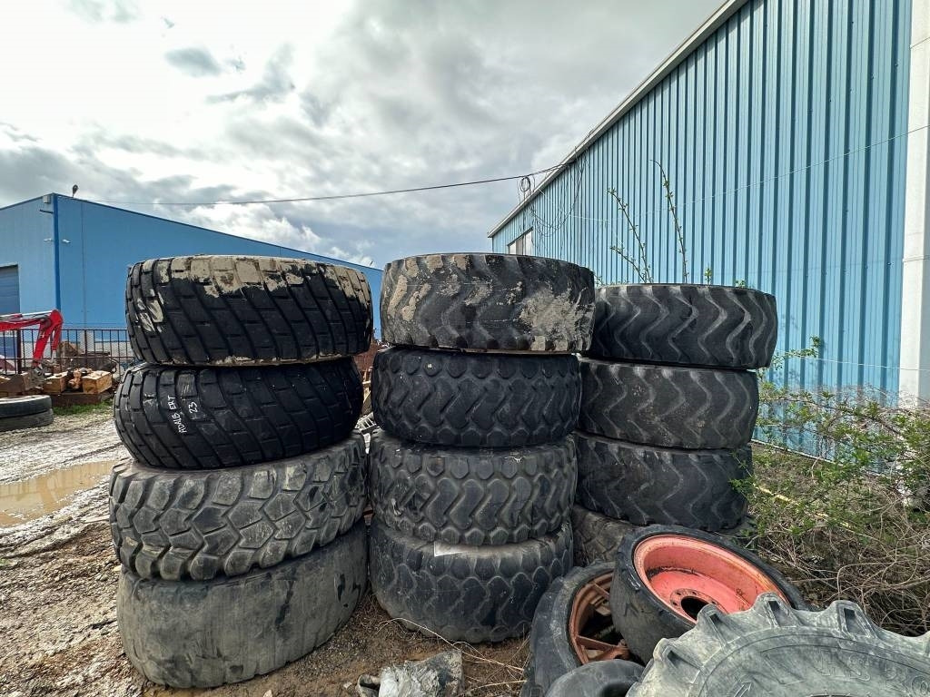 Yokohama 23.1x26 / 23.5x25 TYRES - Pneumatika pre Stavebné stroje: obrázok 2 Yokohama 23.1x26 / 23.5x25 TYRES - Pneumatika pre Stavebné stroje: obrázok 2