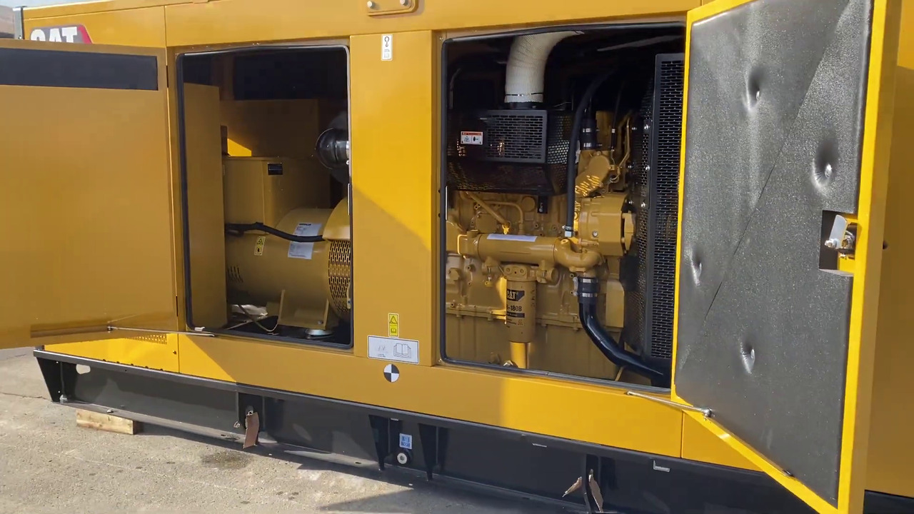 CATERPILLAR DE550 POWER 550 kVA - Elektrický generátor: obrázok 5 CATERPILLAR DE550 POWER 550 kVA - Elektrický generátor: obrázok 5