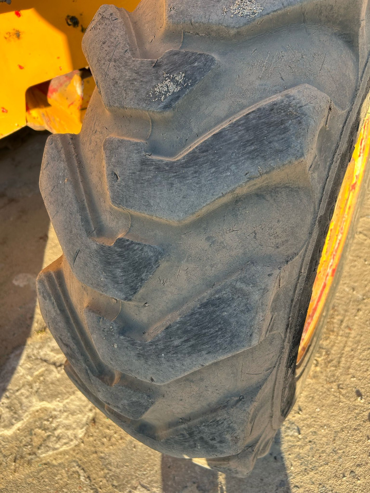 JCB 3CX - Rýpadlo-nakladač: obrázok 5 JCB 3CX - Rýpadlo-nakladač: obrázok 5