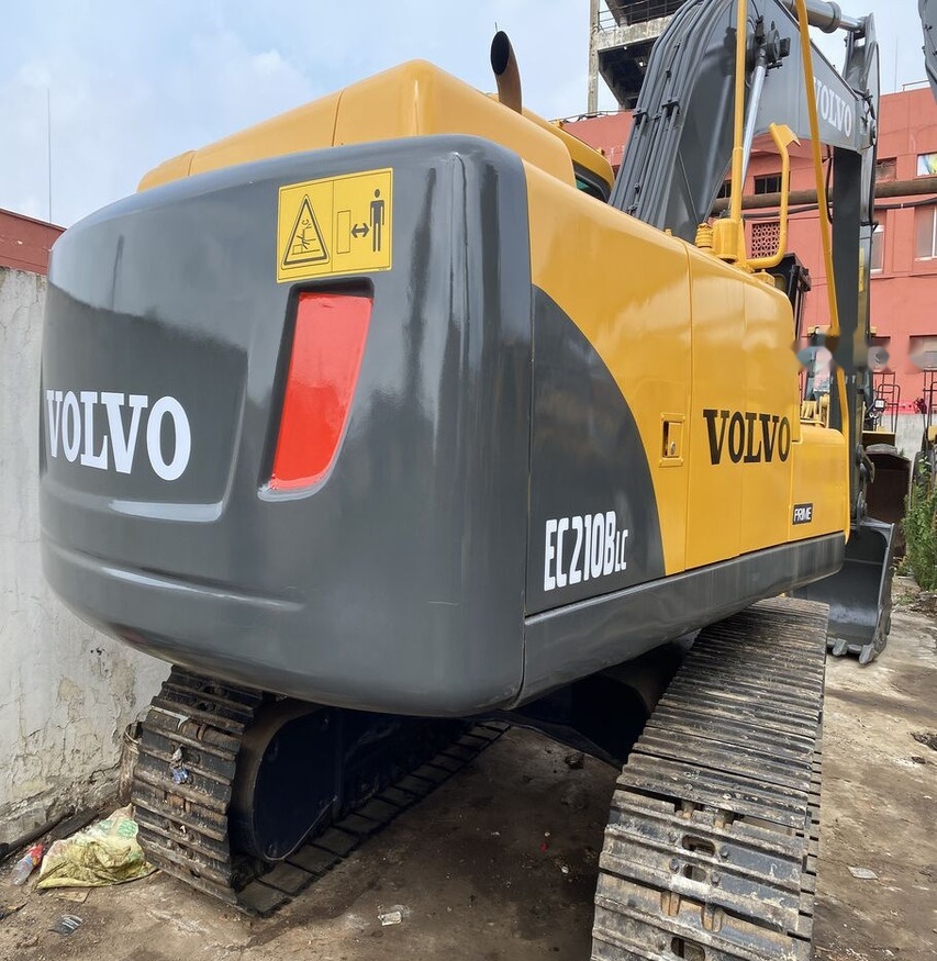 Volvo EC210BLC - Pásové rýpadlo: obrázok 2 Volvo EC210BLC - Pásové rýpadlo: obrázok 2