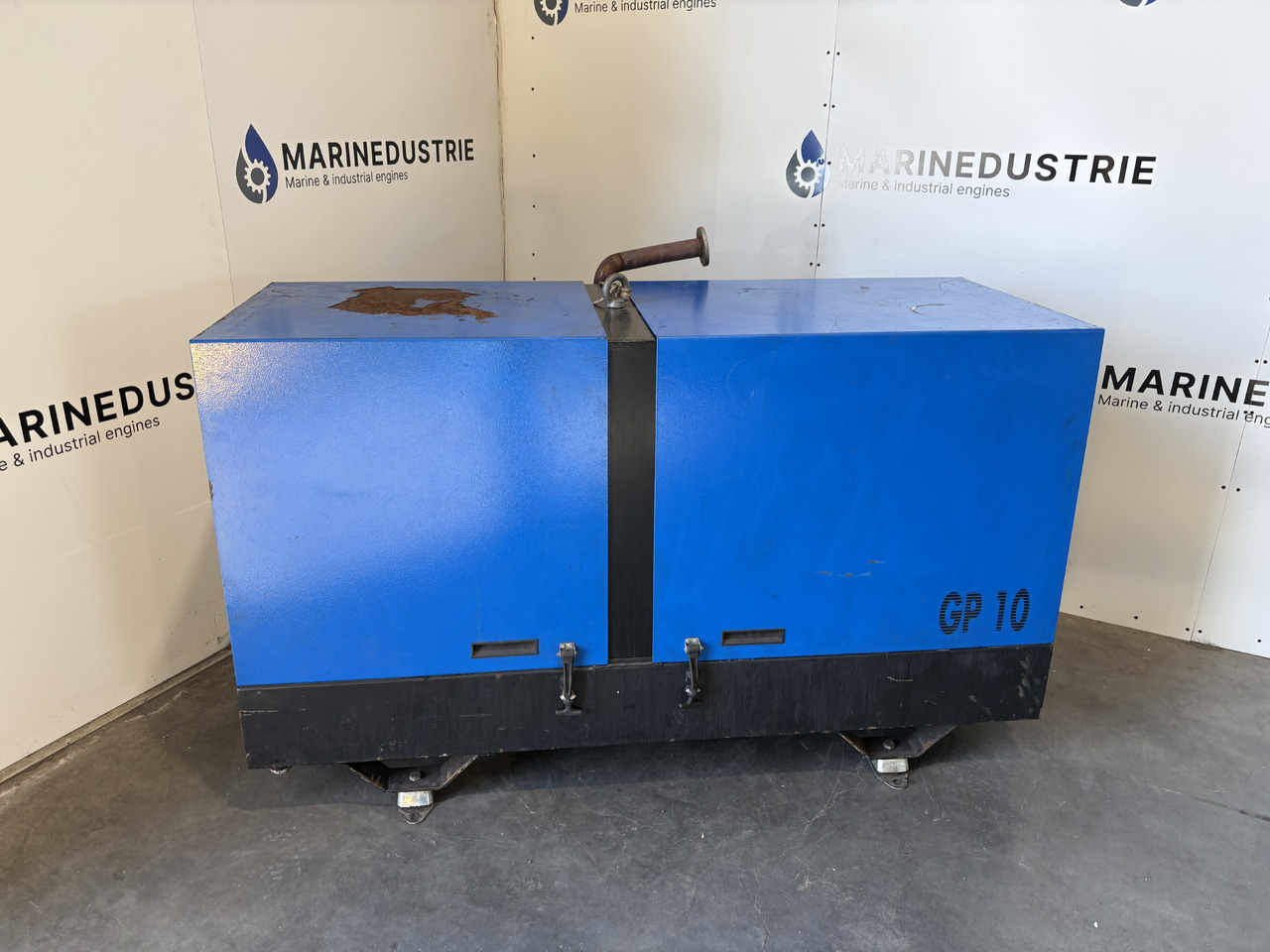 PERKINS 403C-11 11KVA Stamford - Elektrický generátor: obrázok 1 PERKINS 403C-11 11KVA Stamford - Elektrický generátor: obrázok 1