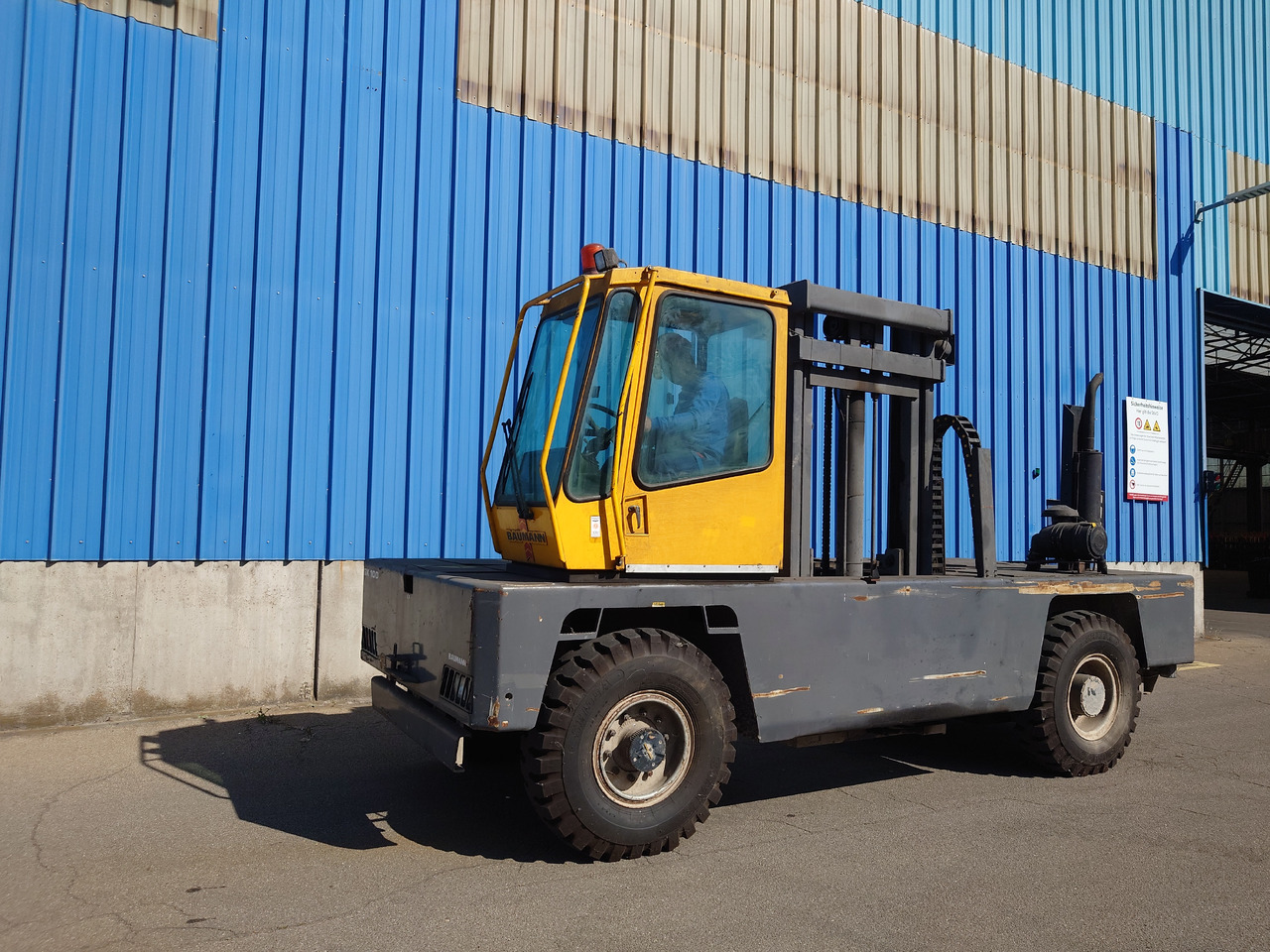 BAUMANN GX100 - Bočný nakladač: obrázok 2 BAUMANN GX100 - Bočný nakladač: obrázok 2