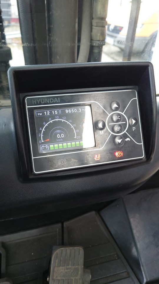Hyundai 40B-9 - Elektrický vysokozdvižný vozík: obrázok 2 Hyundai 40B-9 - Elektrický vysokozdvižný vozík: obrázok 2