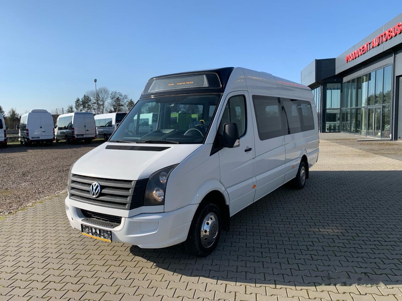 Volkswagen Crafter - 24 PLACES - Mestský autobus: obrázok 1 Volkswagen Crafter - 24 PLACES - Mestský autobus: obrázok 1