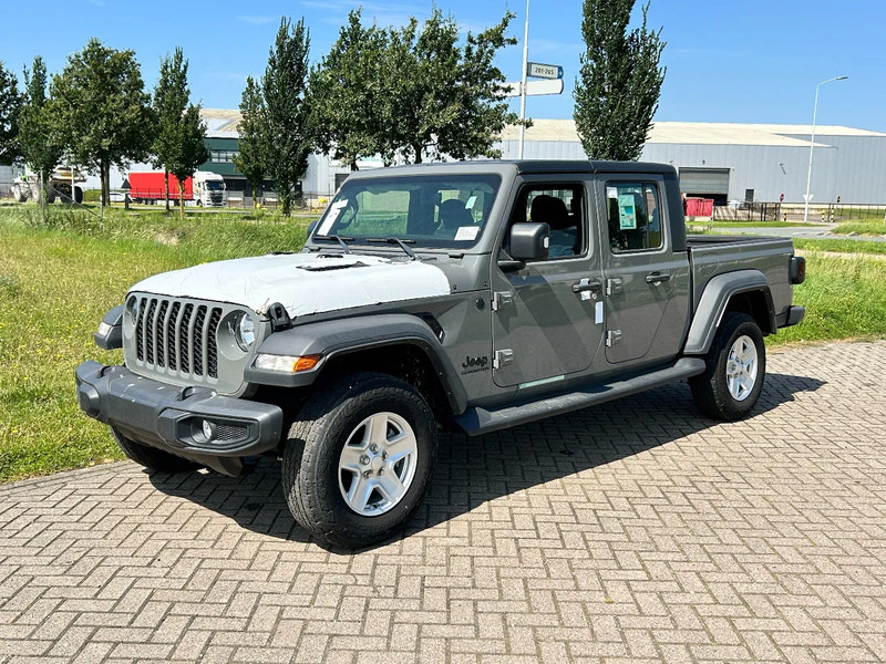 Jeep Gladiator PICK-UP 4x4 3.6L 24V VVT - 10 UNITS -T1 CUSTOM GOODS - Pick-up, Dodávkа s dvojitou kabínou: obrázok 1 Jeep Gladiator PICK-UP 4x4 3.6L 24V VVT - 10 UNITS -T1 CUSTOM GOODS - Pick-up, Dodávkа s dvojitou kabínou: obrázok 1