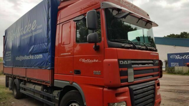 DAF 105-410 XF Plane Spriegel German Truck - Plachtové nákladné vozidlo: obrázok 2 DAF 105-410 XF Plane Spriegel German Truck - Plachtové nákladné vozidlo: obrázok 2