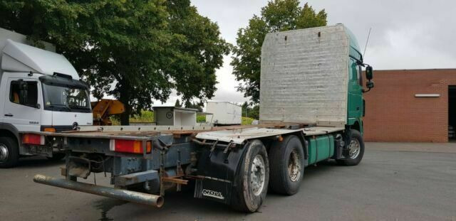 DAF XF105-460Super Spacs Cap G.Haus/Hoch Retarder - Podvozek s kabinou: obrázok 4 DAF XF105-460Super Spacs Cap G.Haus/Hoch Retarder - Podvozek s kabinou: obrázok 4