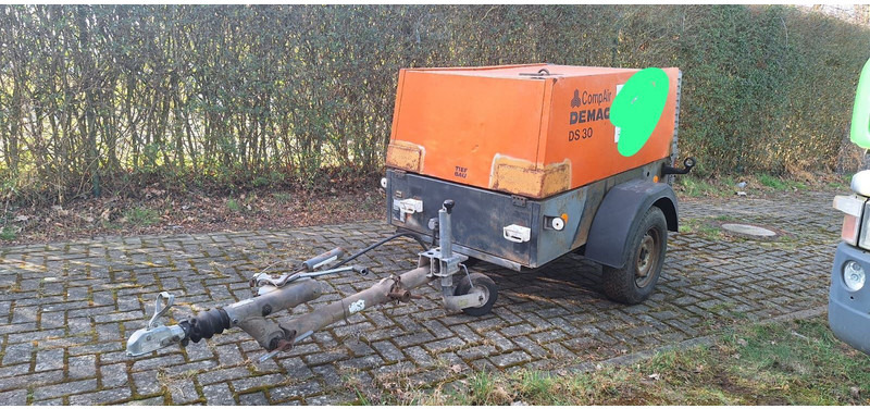 Demag DLT 0404 Komp - Vzduchový kompresor: obrázok 1 Demag DLT 0404 Komp - Vzduchový kompresor: obrázok 1