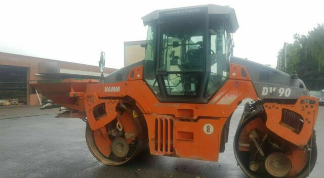 Hamm DV90 VO mit Streuer Klima Deutsche Maschine - Cestný valec: obrázok 3 Hamm DV90 VO mit Streuer Klima Deutsche Maschine - Cestný valec: obrázok 3