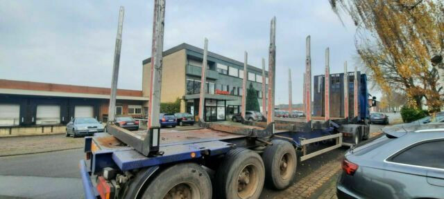 Kässbohrer SCV Plattform Mit Rungen 3 Achser - Klanicový náves: obrázok 2 Kässbohrer SCV Plattform Mit Rungen 3 Achser - Klanicový náves: obrázok 2