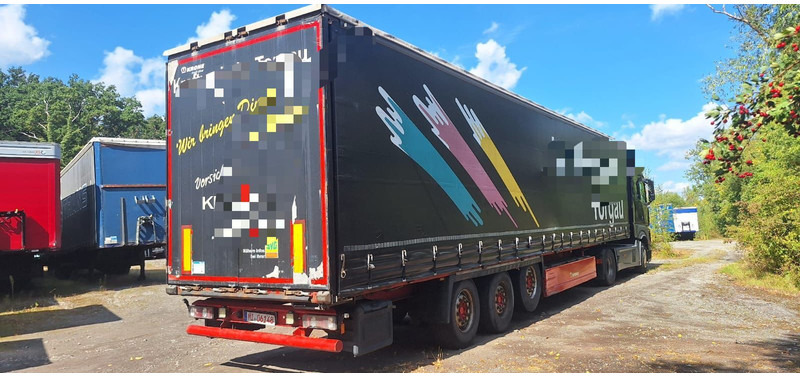 Krone SD - Plachtový náves: obrázok 2 Krone SD - Plachtový náves: obrázok 2