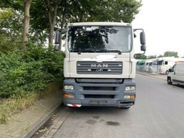 MAN 26.320 Pritsche mit Kran Tirre 170 - Valníkový/ Plošinový nákladný automobil, Auto s hydraulickou rukou: obrázok 4 MAN 26.320 Pritsche mit Kran Tirre 170 - Valníkový/ Plošinový nákladný automobil, Auto s hydraulickou rukou: obrázok 4