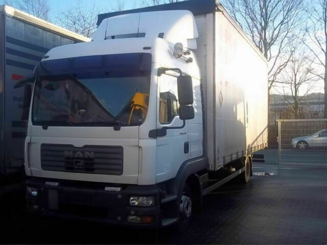 MAN 8.240TGL Euro:4 G.Haus/Hochdach Klima Stand - Plachtová dodávka: obrázok 1 MAN 8.240TGL Euro:4 G.Haus/Hochdach Klima Stand - Plachtová dodávka: obrázok 1