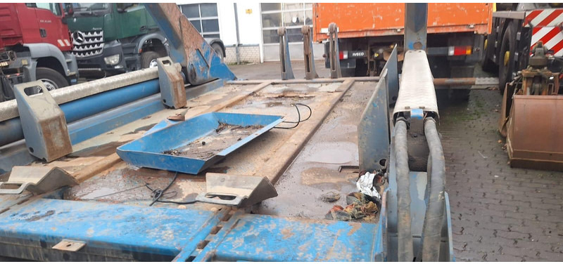 MAN VDL Tele-Aufbau NUR AUFBAU Top - Hákový/ Ramenový nosič: obrázok 2 MAN VDL Tele-Aufbau NUR AUFBAU Top - Hákový/ Ramenový nosič: obrázok 2