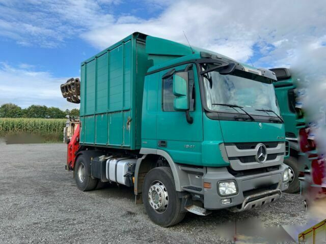 Mercedes-Benz 1844K 4x2 Kipper mit Kran Blattgefedert - Sklápač, Auto s hydraulickou rukou: obrázok 2 Mercedes-Benz 1844K 4x2 Kipper mit Kran Blattgefedert - Sklápač, Auto s hydraulickou rukou: obrázok 2