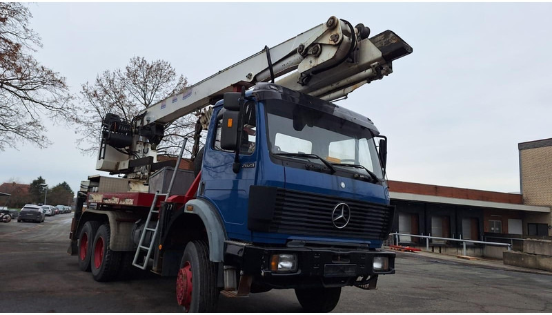 Mercedes-Benz 2629 AK Motorwagen mit Kran Dachdeckerkran6x6 - Auto s hydraulickou rukou: obrázok 3 Mercedes-Benz 2629 AK Motorwagen mit Kran Dachdeckerkran6x6 - Auto s hydraulickou rukou: obrázok 3
