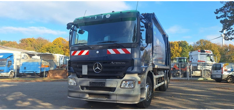 Mercedes-Benz 2632 Müllwgen 6x2 M.Haus E5 Blatt/Luft - Auto na odvoz odpadu: obrázok 1 Mercedes-Benz 2632 Müllwgen 6x2 M.Haus E5 Blatt/Luft - Auto na odvoz odpadu: obrázok 1