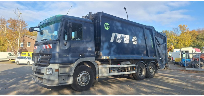 Mercedes-Benz 2632 Müllwgen 6x2 M.Haus E5 Blatt/Luft - Auto na odvoz odpadu: obrázok 3 Mercedes-Benz 2632 Müllwgen 6x2 M.Haus E5 Blatt/Luft - Auto na odvoz odpadu: obrázok 3