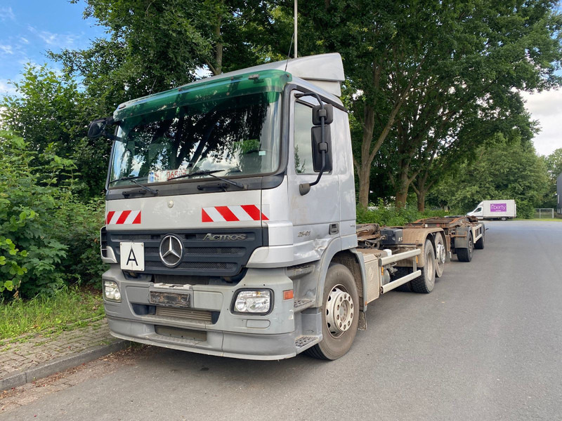 Mercedes-Benz 2641K 6x2 Abroller Klima - Hákový nosič kontajnerov: obrázok 1 Mercedes-Benz 2641K 6x2 Abroller Klima - Hákový nosič kontajnerov: obrázok 1