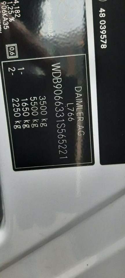 Mercedes-Benz 313 Kstenwagen - Furgon: obrázok 5 Mercedes-Benz 313 Kstenwagen - Furgon: obrázok 5
