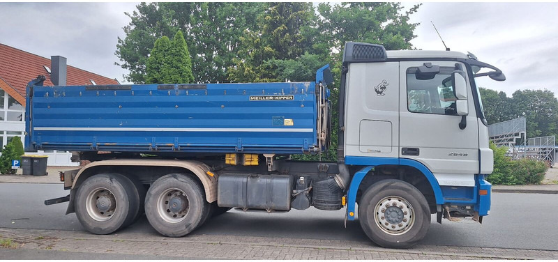 Mercedes-Benz Actros 2646 - Sklápač: obrázok 4 Mercedes-Benz Actros 2646 - Sklápač: obrázok 4