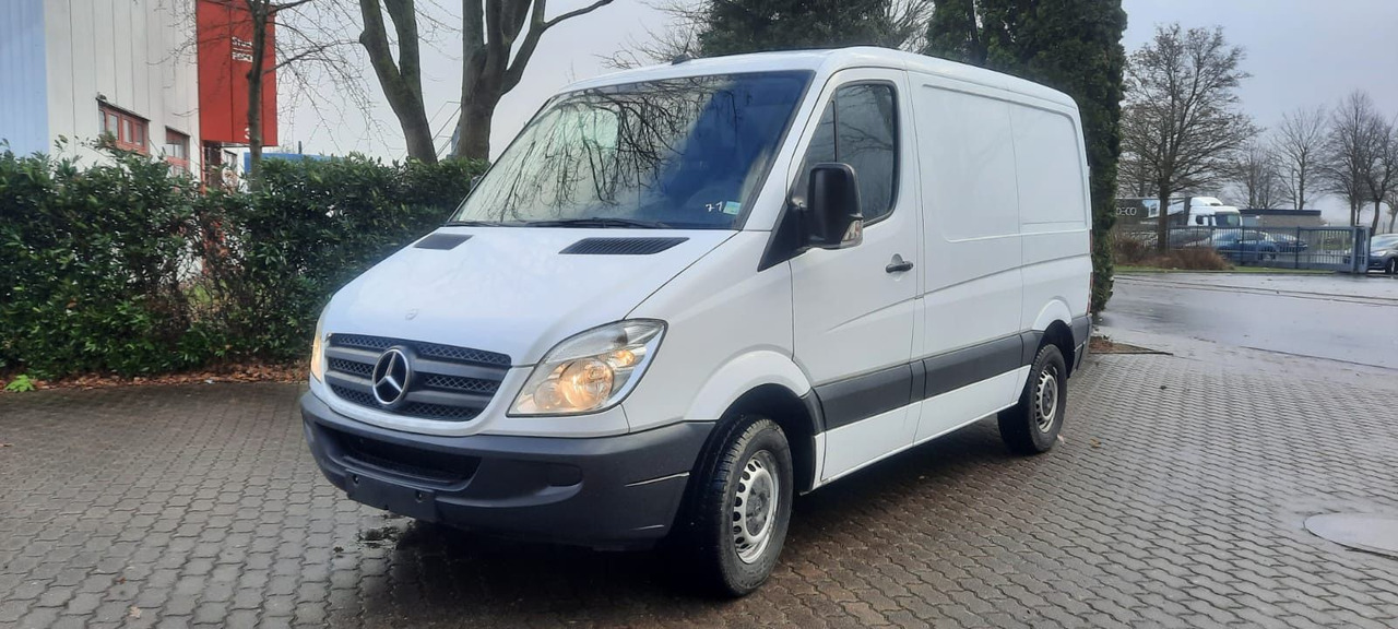 Mercedes-Benz Sprinter 316 Kastenwagen - Malá dodávka: obrázok 2 Mercedes-Benz Sprinter 316 Kastenwagen - Malá dodávka: obrázok 2