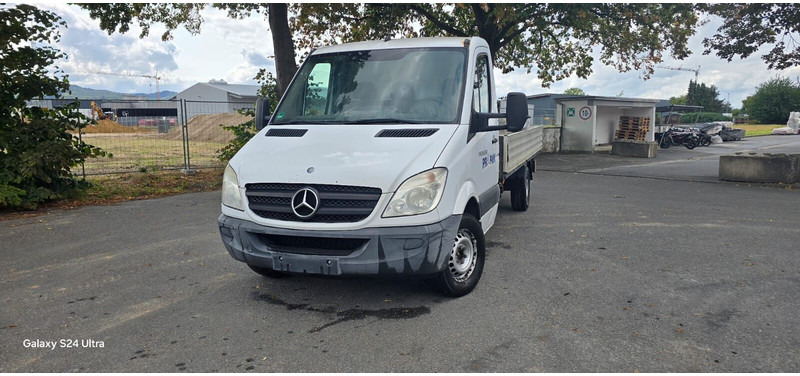 Mercedes-Benz Sprinter 316 - Dodávka valník: obrázok 2 Mercedes-Benz Sprinter 316 - Dodávka valník: obrázok 2