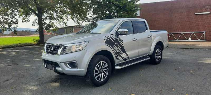 Nissan Navara NP300 N-Connecta Double Cab 4x4 - Automobil: obrázok 1 Nissan Navara NP300 N-Connecta Double Cab 4x4 - Automobil: obrázok 1