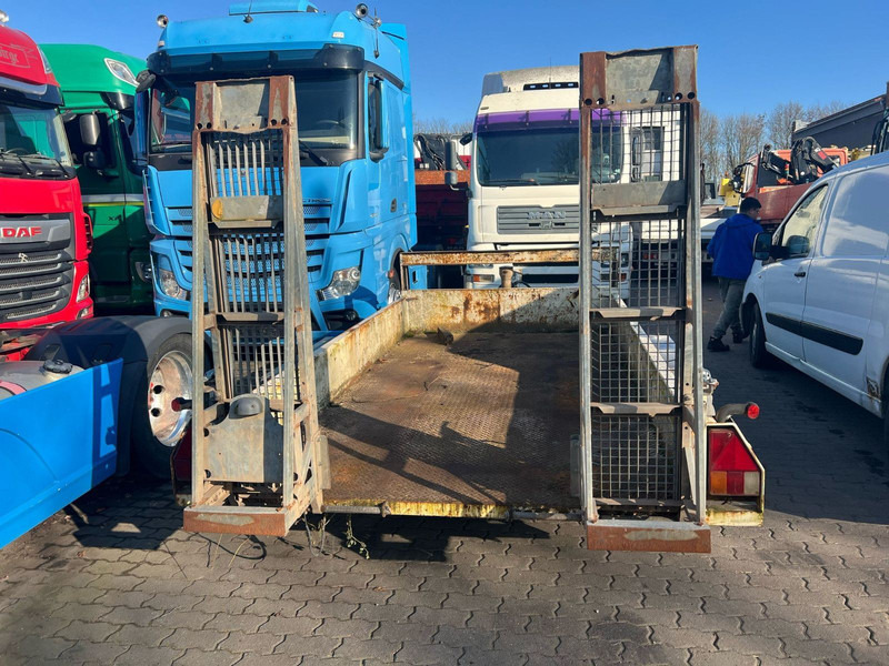 OBERMAIER Tieflader 2 Achser - Plošinový/ Valníkový príves: obrázok 3 OBERMAIER Tieflader 2 Achser - Plošinový/ Valníkový príves: obrázok 3