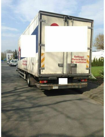Renault Midlum 220 Tiefkühlkoffer Thermoking Diesel+Stro - Chladirenské nákladné vozidlo: obrázok 5 Renault Midlum 220 Tiefkühlkoffer Thermoking Diesel+Stro - Chladirenské nákladné vozidlo: obrázok 5