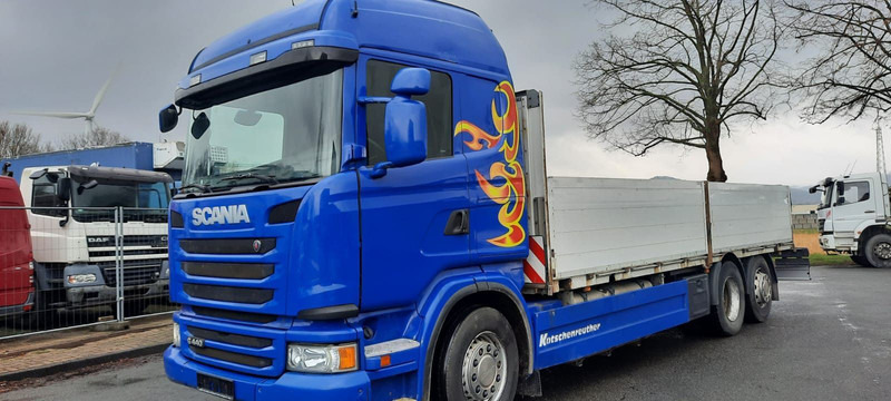 Scania G440 Pritsche 6x2 Kran am Heck vor - Valníkový/ Plošinový nákladný automobil, Auto s hydraulickou rukou: obrázok 1 Scania G440 Pritsche 6x2 Kran am Heck vor - Valníkový/ Plošinový nákladný automobil, Auto s hydraulickou rukou: obrázok 1