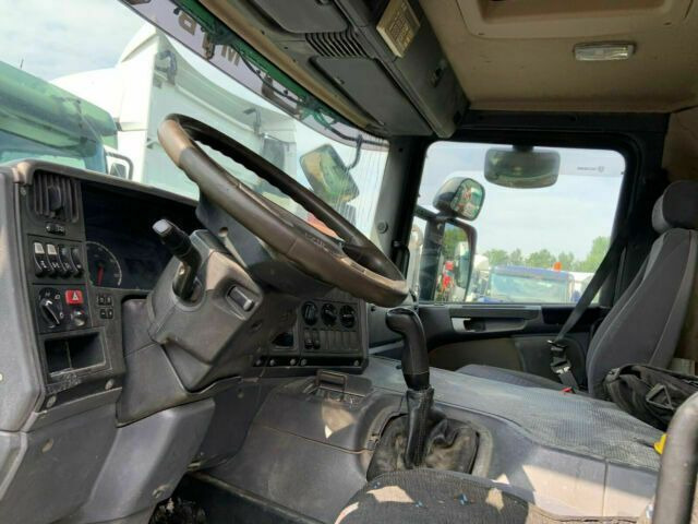 Scania P340PS 8x4 Blatt/Blatt 1-Hand - Domiešavač: obrázok 4 Scania P340PS 8x4 Blatt/Blatt 1-Hand - Domiešavač: obrázok 4