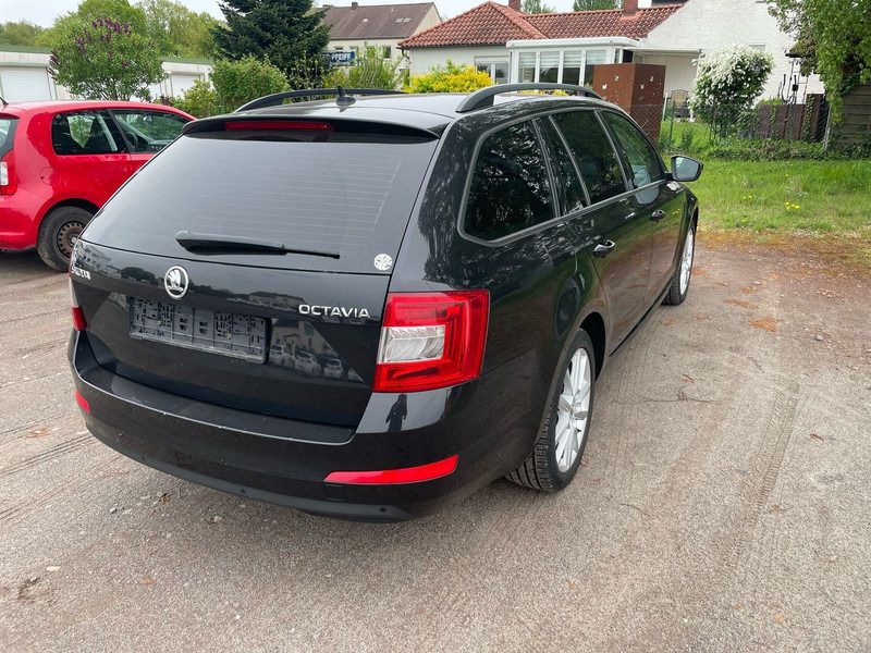 Škoda Octavia 2.0 TDI Green tec Solution Combi - Automobil: obrázok 3 Škoda Octavia 2.0 TDI Green tec Solution Combi - Automobil: obrázok 3