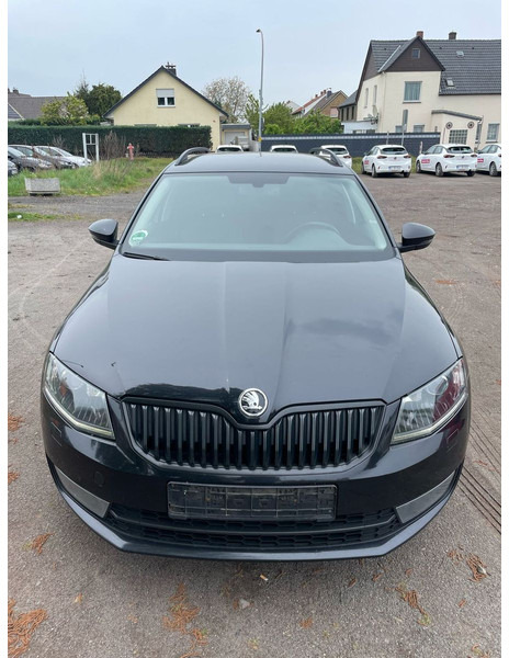 Škoda Octavia 2.0 TDI Green tec Solution Combi - Automobil: obrázok 4 Škoda Octavia 2.0 TDI Green tec Solution Combi - Automobil: obrázok 4