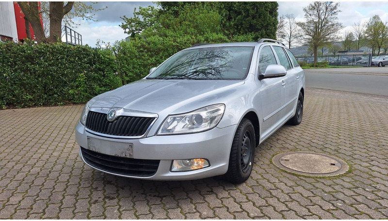 Škoda Octavia - Automobil: obrázok 1 Škoda Octavia - Automobil: obrázok 1