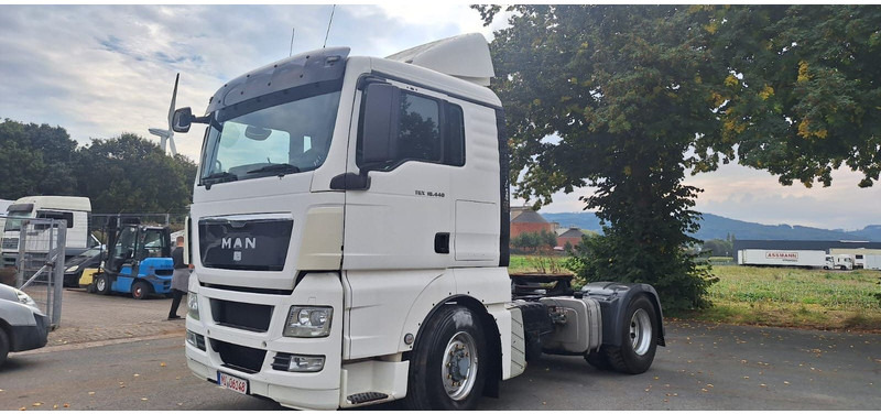 MAN TGX18.440H 4x4 SZM Kipphydraulik - Ťahač: obrázok 3 MAN TGX18.440H 4x4 SZM Kipphydraulik - Ťahač: obrázok 3