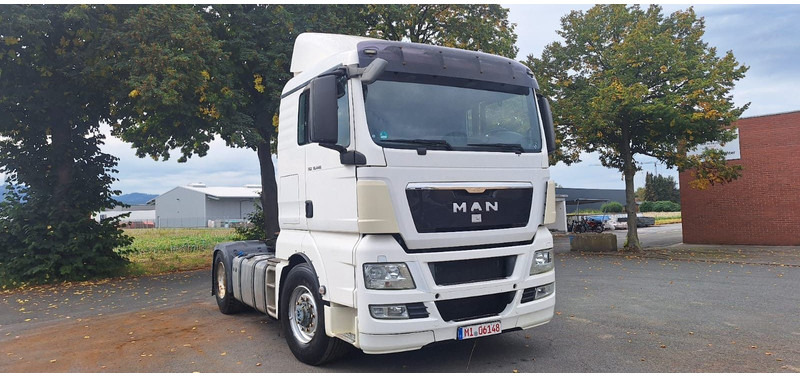 MAN TGX18.440H 4x4 SZM Kipphydraulik - Ťahač: obrázok 1 MAN TGX18.440H 4x4 SZM Kipphydraulik - Ťahač: obrázok 1