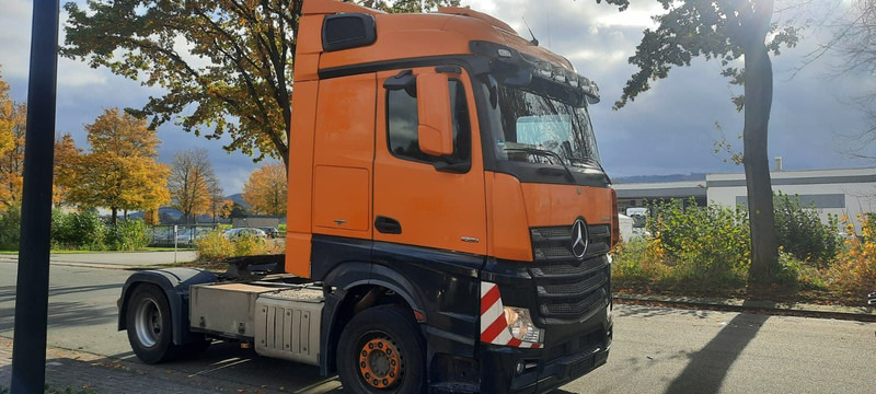 Mercedes-Benz Actros 1851LS 4x2 SZM 1-Hand Deu.LKW - Ťahač: obrázok 2 Mercedes-Benz Actros 1851LS 4x2 SZM 1-Hand Deu.LKW - Ťahač: obrázok 2