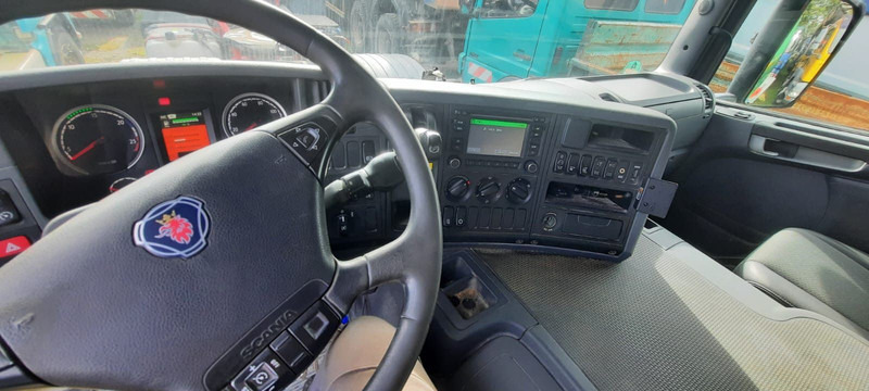 Scania P360 SZM - Ťahač: obrázok 4 Scania P360 SZM - Ťahač: obrázok 4