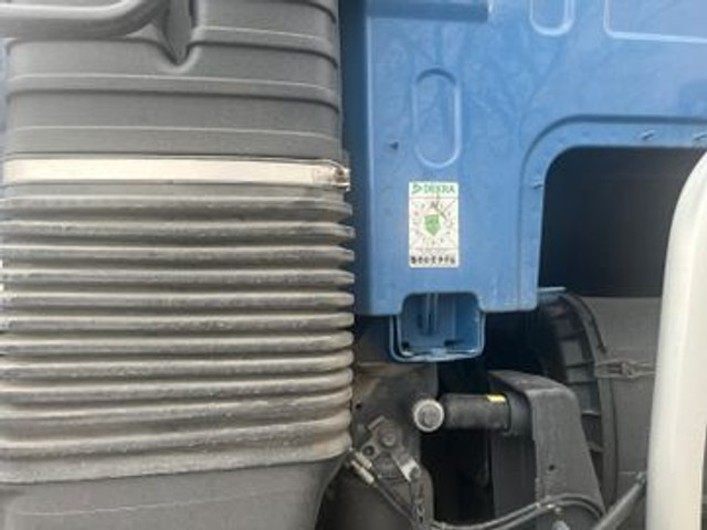 Volvo FH460 G.Haus/Hochdach 1-Hand Kipperhy - Ťahač: obrázok 5 Volvo FH460 G.Haus/Hochdach 1-Hand Kipperhy - Ťahač: obrázok 5