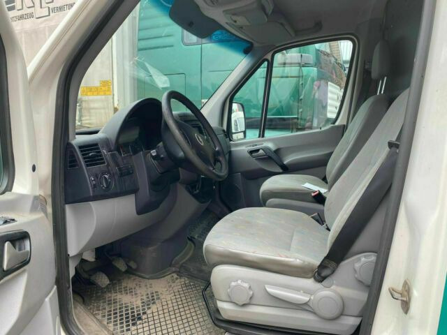 Volkswagen Crafter TDI Lang/Klima 3-Sitzer - Furgon: obrázok 4 Volkswagen Crafter TDI Lang/Klima 3-Sitzer - Furgon: obrázok 4