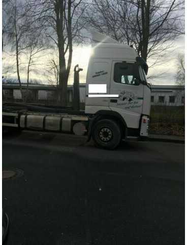 Volvo FH12-420 G.Haus 2xBett Klima Schaltgetriebe Reta - Hákový nosič kontajnerov: obrázok 5 Volvo FH12-420 G.Haus 2xBett Klima Schaltgetriebe Reta - Hákový nosič kontajnerov: obrázok 5