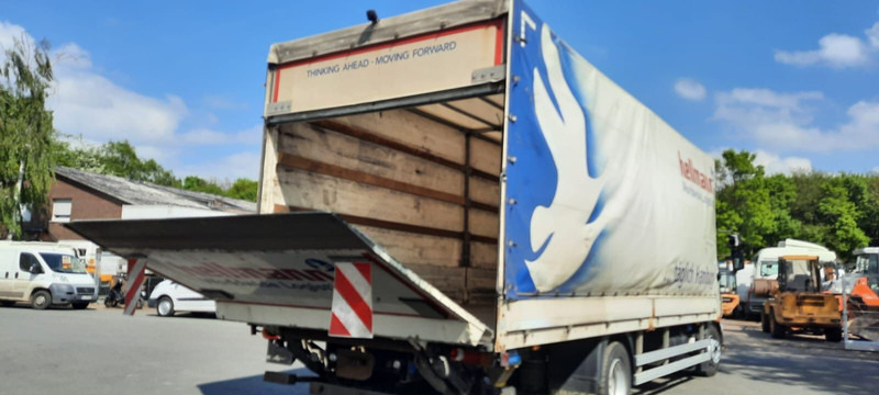 Volvo FL 6-250PS Plane Spriegel LBW Klima - Plachtové nákladné vozidlo: obrázok 4 Volvo FL 6-250PS Plane Spriegel LBW Klima - Plachtové nákladné vozidlo: obrázok 4