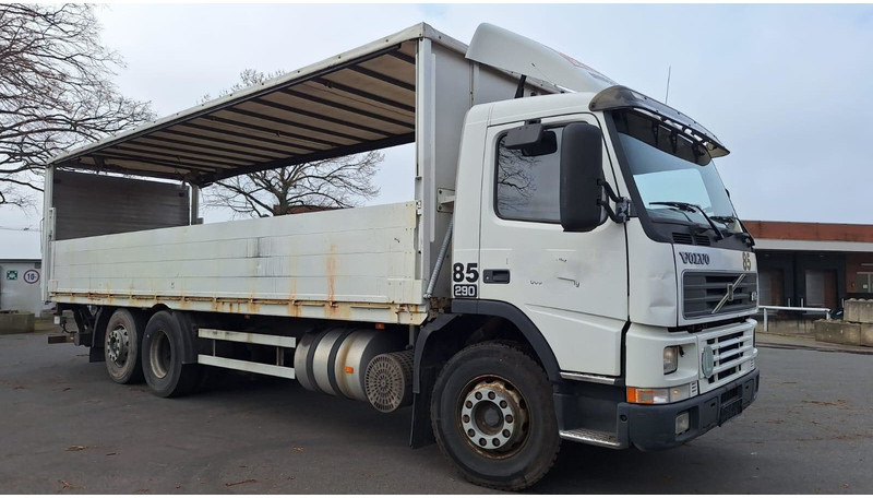 Volvo FM7 6x2 Koffer 3x vorhanden - Valníkový/ Plošinový nákladný automobil: obrázok 2 Volvo FM7 6x2 Koffer 3x vorhanden - Valníkový/ Plošinový nákladný automobil: obrázok 2