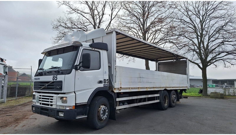 Volvo FM7 6x2 Koffer 3x vorhanden - Valníkový/ Plošinový nákladný automobil: obrázok 1 Volvo FM7 6x2 Koffer 3x vorhanden - Valníkový/ Plošinový nákladný automobil: obrázok 1