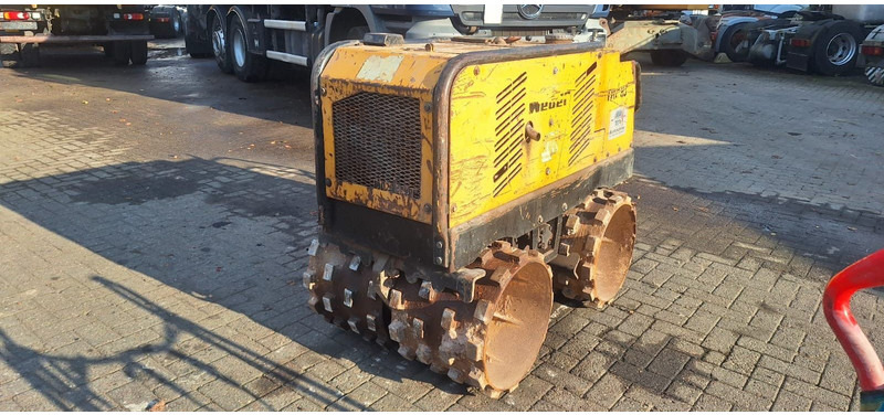 Weber TRC85 Walze - Kompaktor: obrázok 1 Weber TRC85 Walze - Kompaktor: obrázok 1