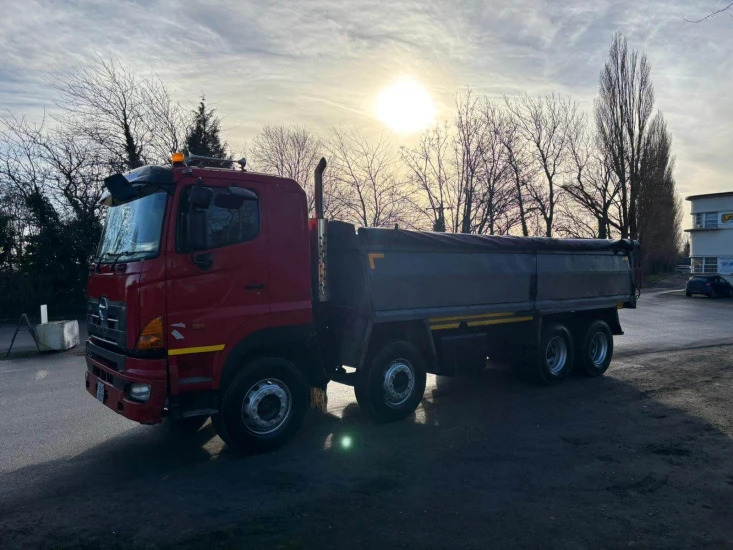 2009 Hino 700 Tipper Truck 3241 - Sklápač: obrázok 5 2009 Hino 700 Tipper Truck 3241 - Sklápač: obrázok 5