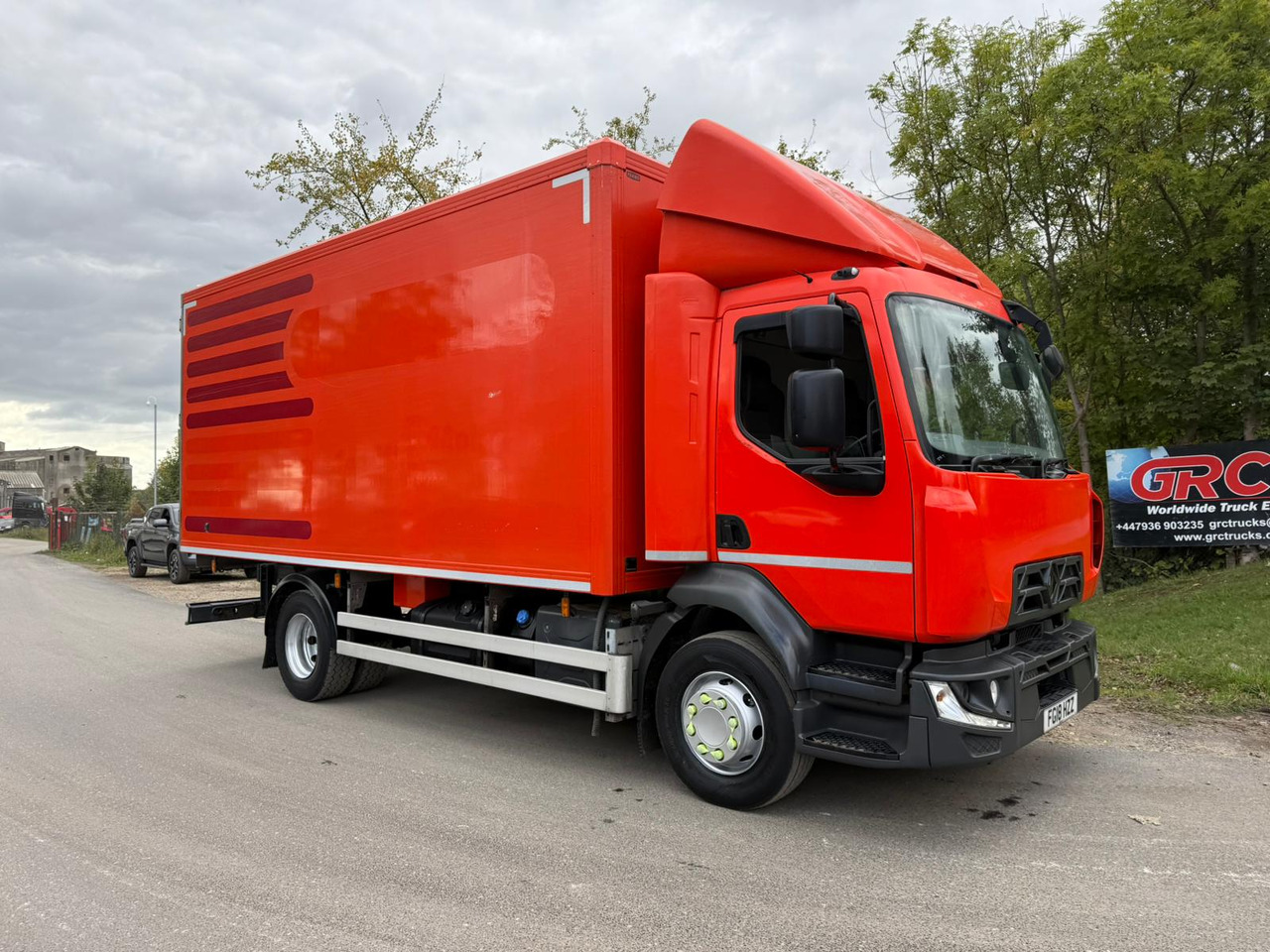 2018 Renault D Refrigerated Truck - Chladirenské nákladné vozidlo: obrázok 3 2018 Renault D Refrigerated Truck - Chladirenské nákladné vozidlo: obrázok 3