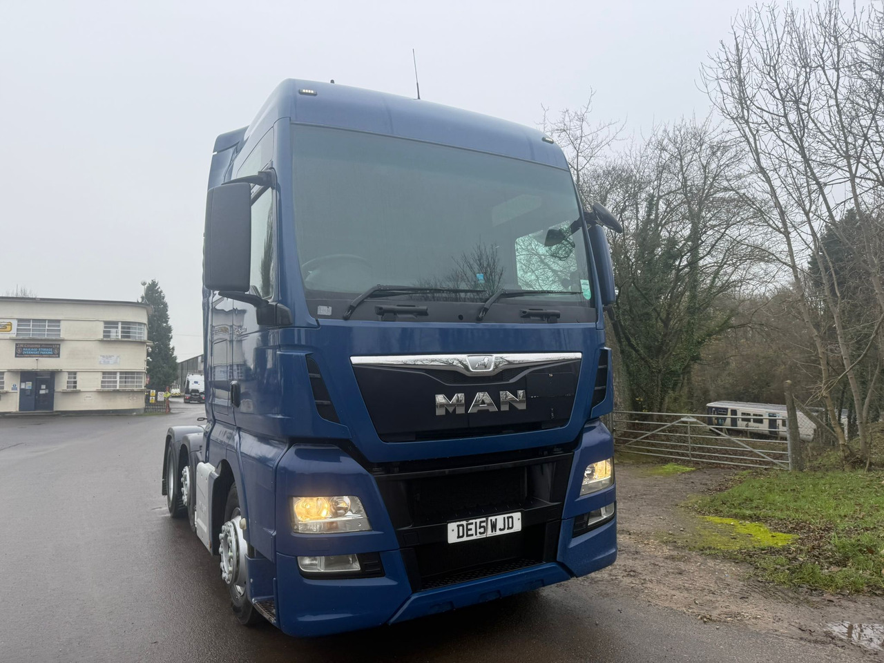 2015 MAN TGX 26 Tractor Unit - Ťahač: obrázok 2 2015 MAN TGX 26 Tractor Unit - Ťahač: obrázok 2