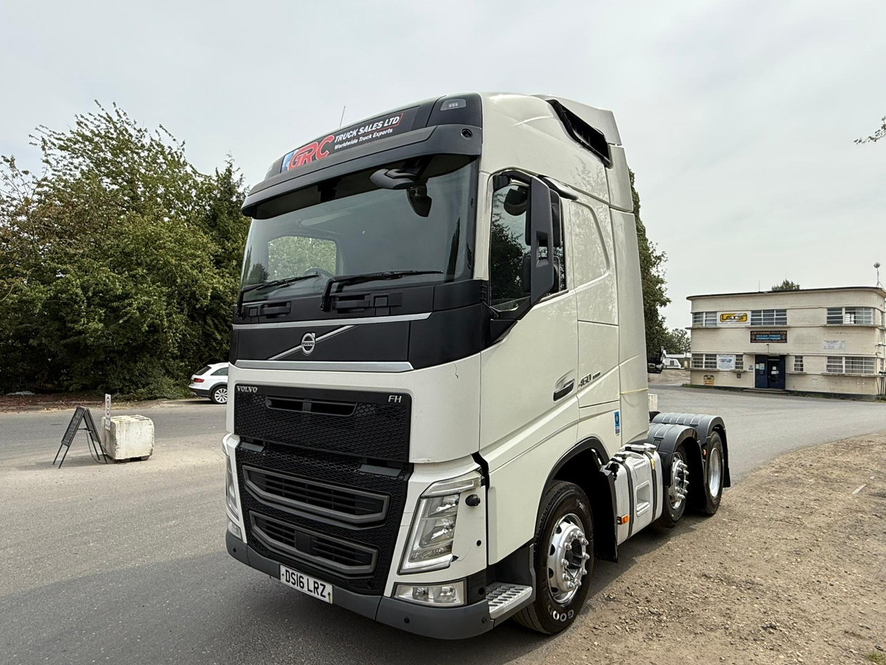 2016 Volvo FH 460 Tractor Unit - Ťahač: obrázok 2 2016 Volvo FH 460 Tractor Unit - Ťahač: obrázok 2